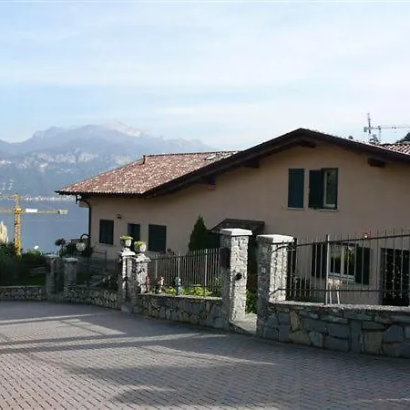Sleeps 8 *